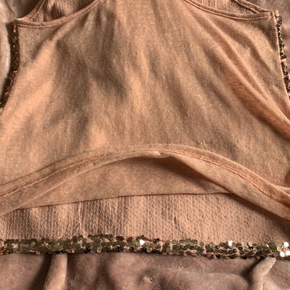 Tank - Picture 6 of 6